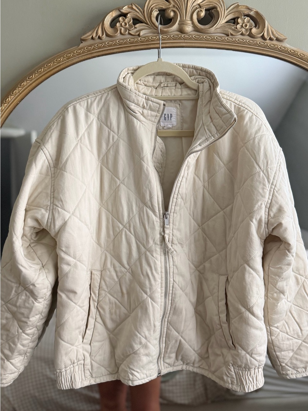 GAP Quilted Cream Puffer Jacket